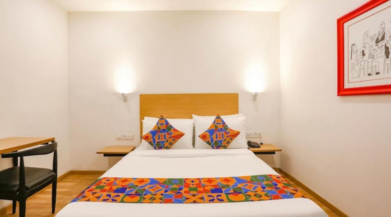 Vat New Hotel