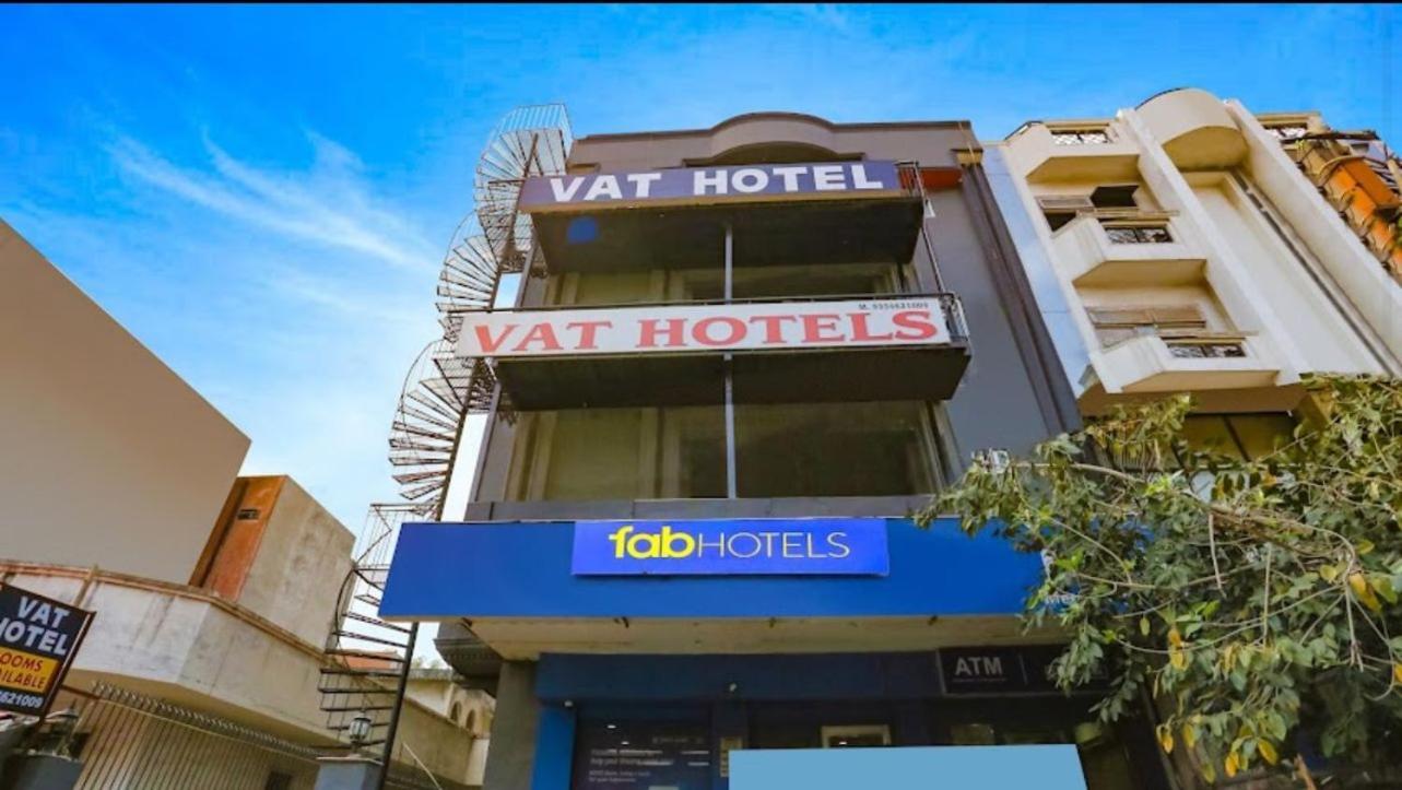 Vat New Hotel